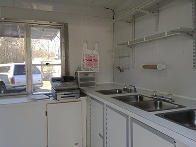 BBQ Food Trailer For Lease - Concession Trailer BBQ Food Trailer For Lease - Concession Trailer